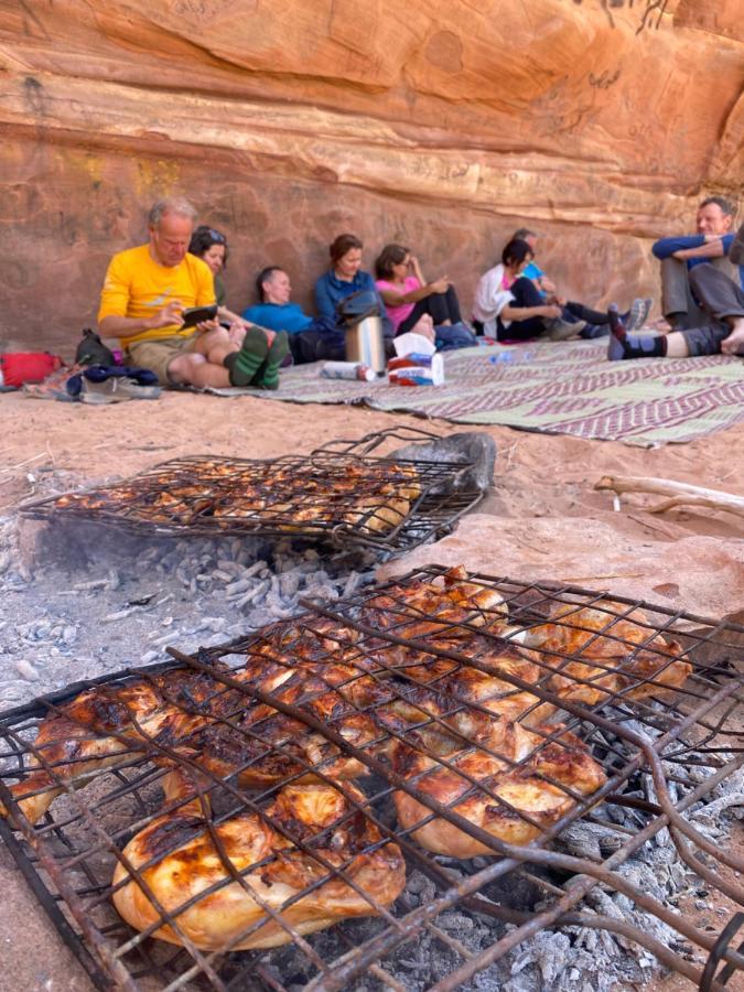 Wadi Rum Noor Camp Eksteriør bilde
