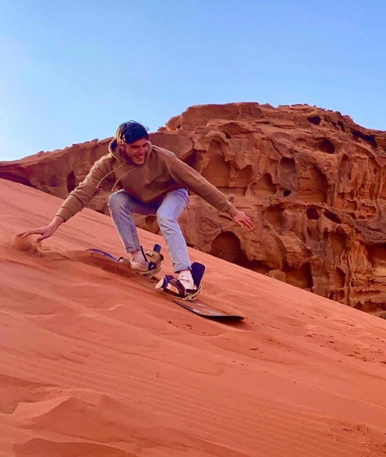 Wadi Rum Noor Camp Eksteriør bilde