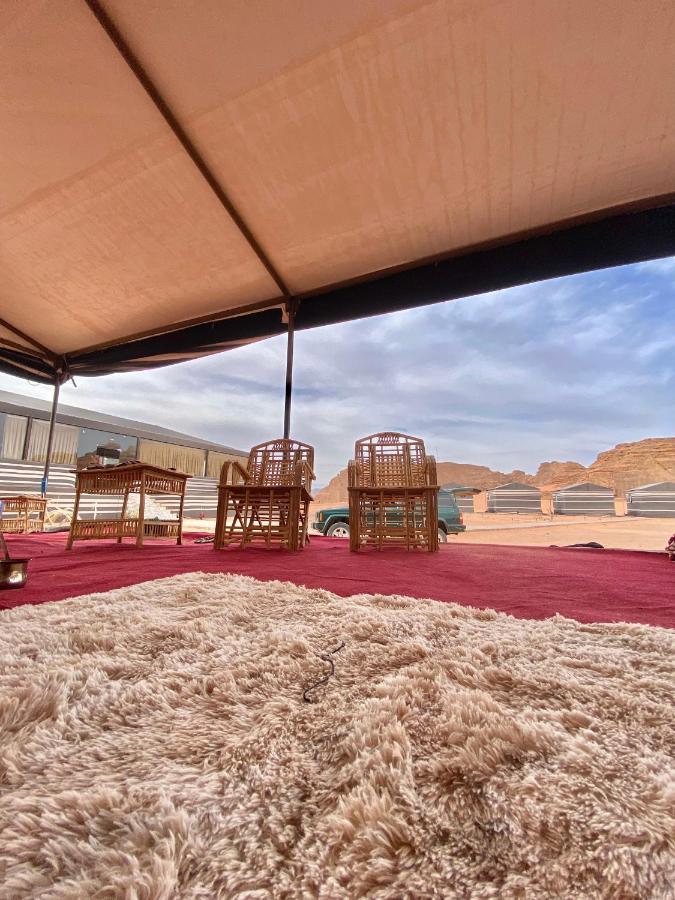 Wadi Rum Noor Camp Eksteriør bilde