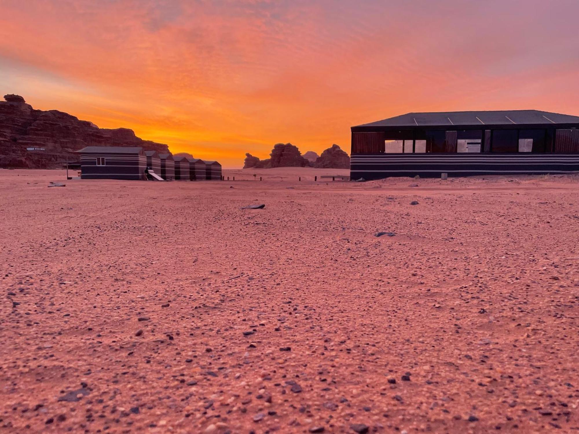 Wadi Rum Noor Camp Eksteriør bilde