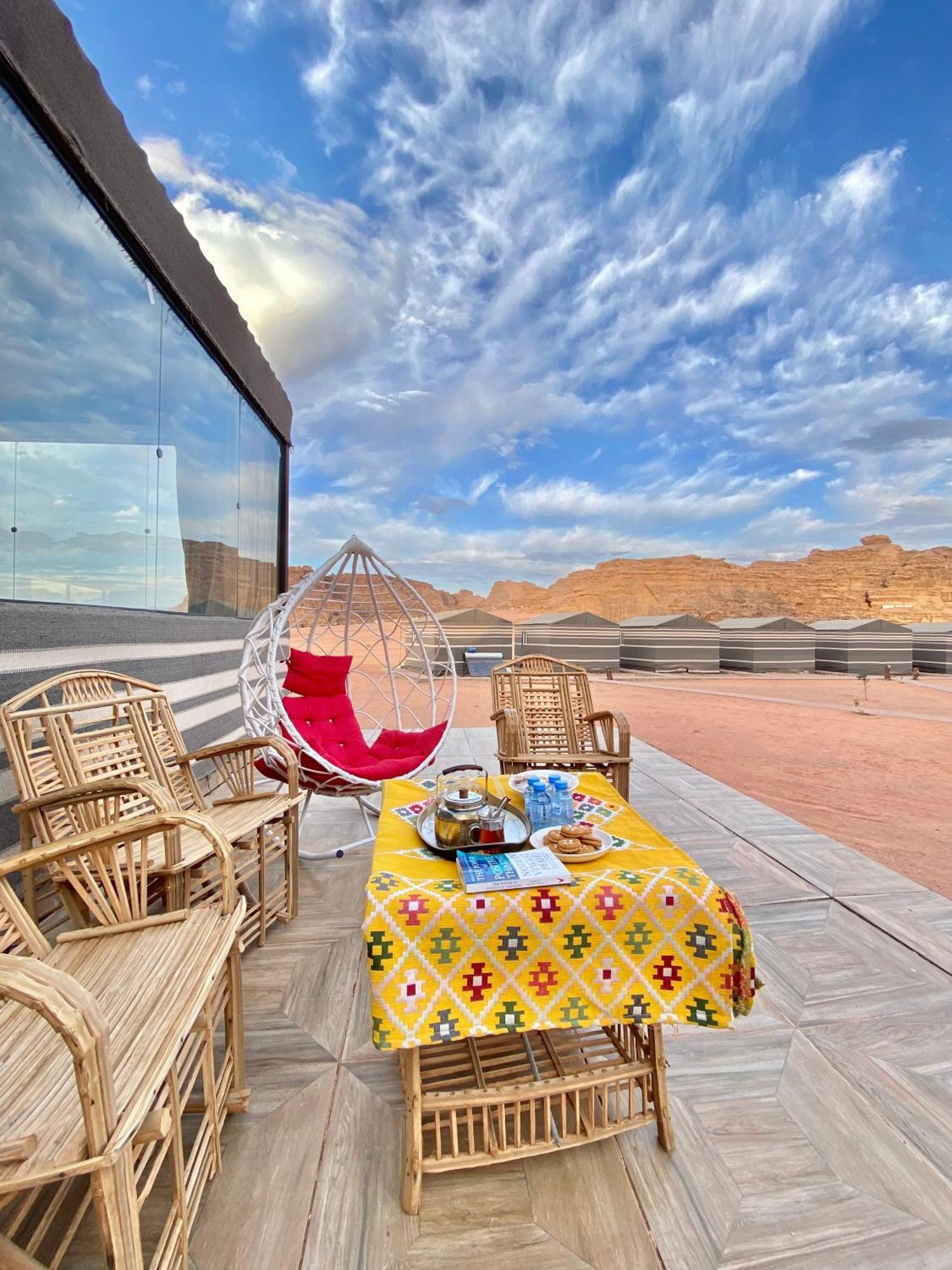 Wadi Rum Noor Camp Eksteriør bilde