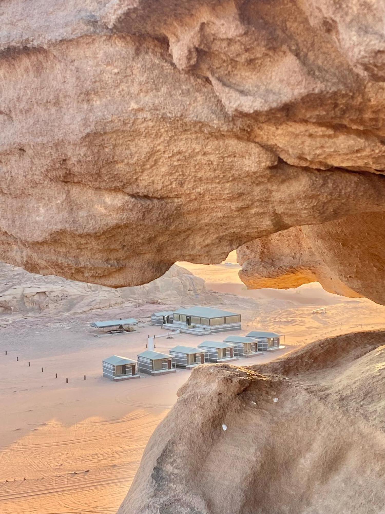Wadi Rum Noor Camp Eksteriør bilde